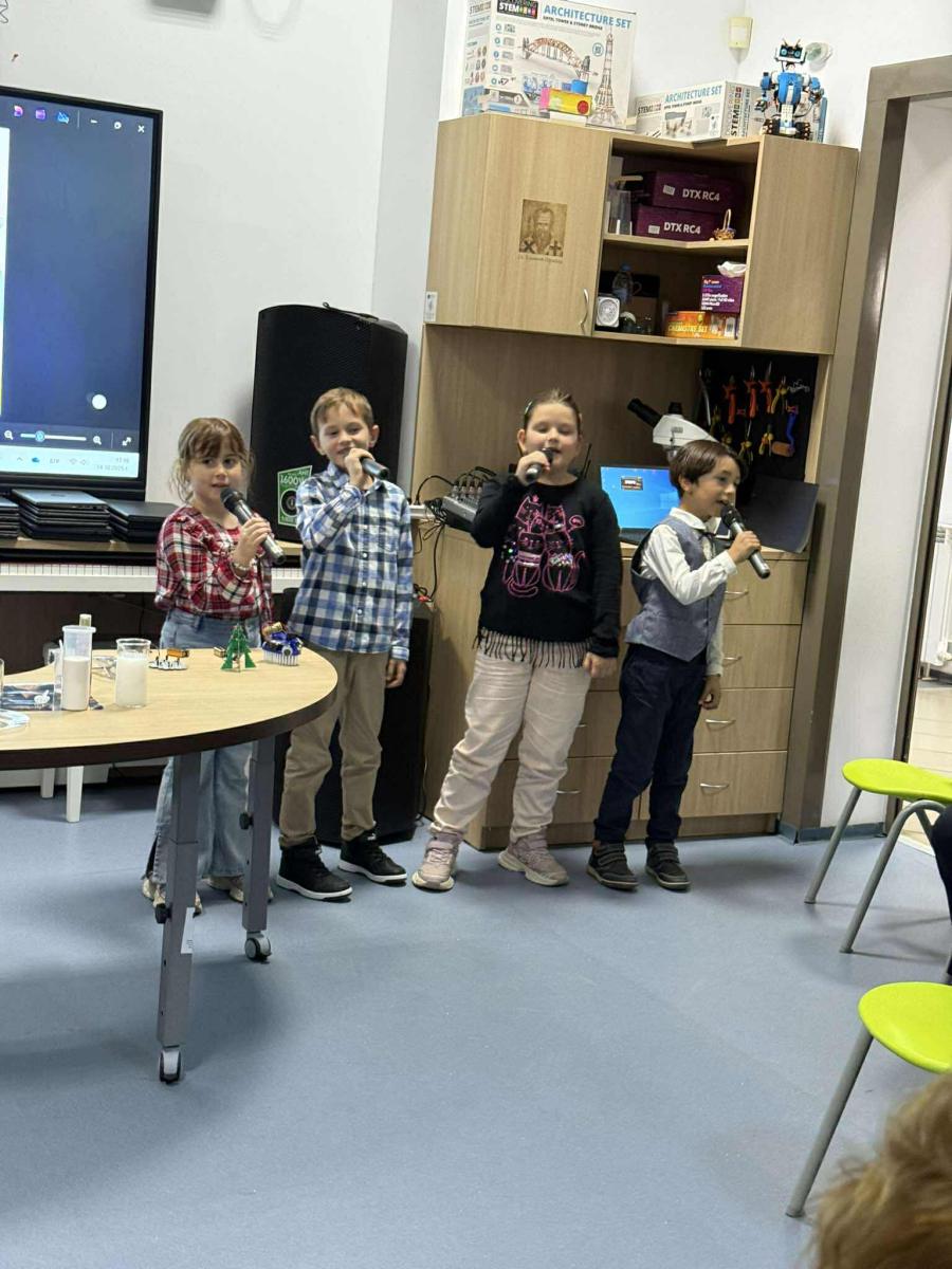 553586971_1473726810561616_6103569060774309785_n