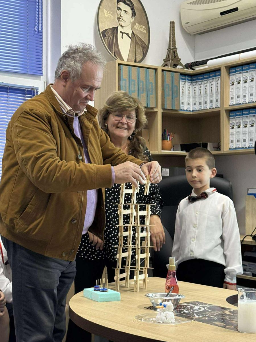 565347330_649495634707271_8938629988160837162_n