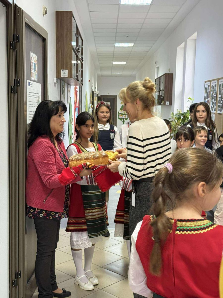 565646883_1450871756212570_524167958792074934_n